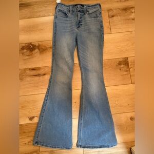 Hollister Light Blue Flare Jeans w24s